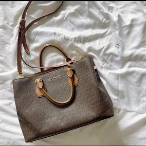 Michael Kors purse